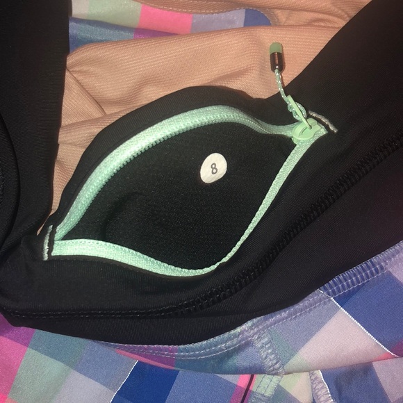 Lululemon active short - Picture 3 of 3